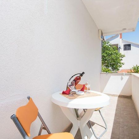 Apartmani Villa Lidija Оребич Экстерьер фото